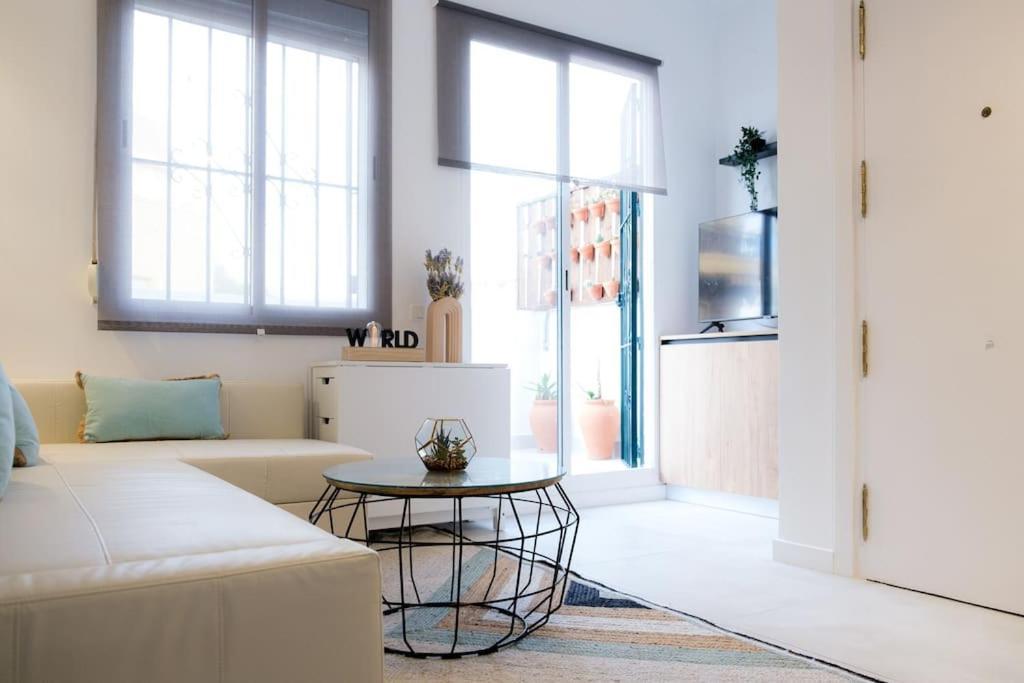 Atico Exclusivo Con Terraza En Santa Catalina Διαμέρισμα Σεβίλλη Εξωτερικό φωτογραφία