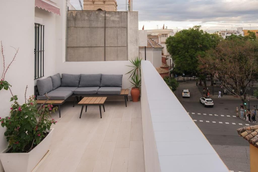 Atico Exclusivo Con Terraza En Santa Catalina Διαμέρισμα Σεβίλλη Εξωτερικό φωτογραφία