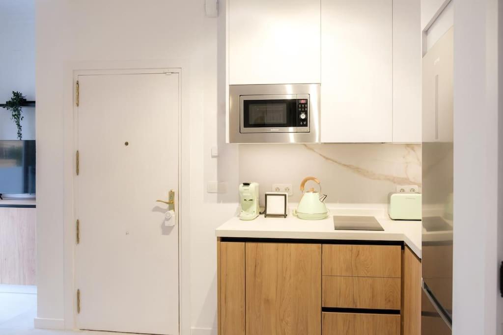 Atico Exclusivo Con Terraza En Santa Catalina Διαμέρισμα Σεβίλλη Εξωτερικό φωτογραφία